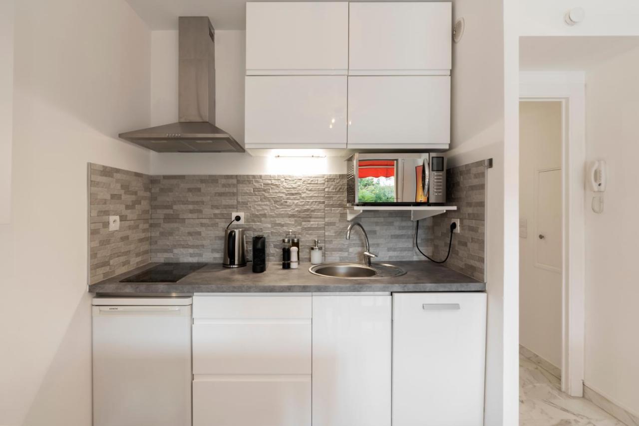 Appartement 2 Pieces Au Calme Proche Martinez Avec Parking Prive Cannes Eksteriør bilde