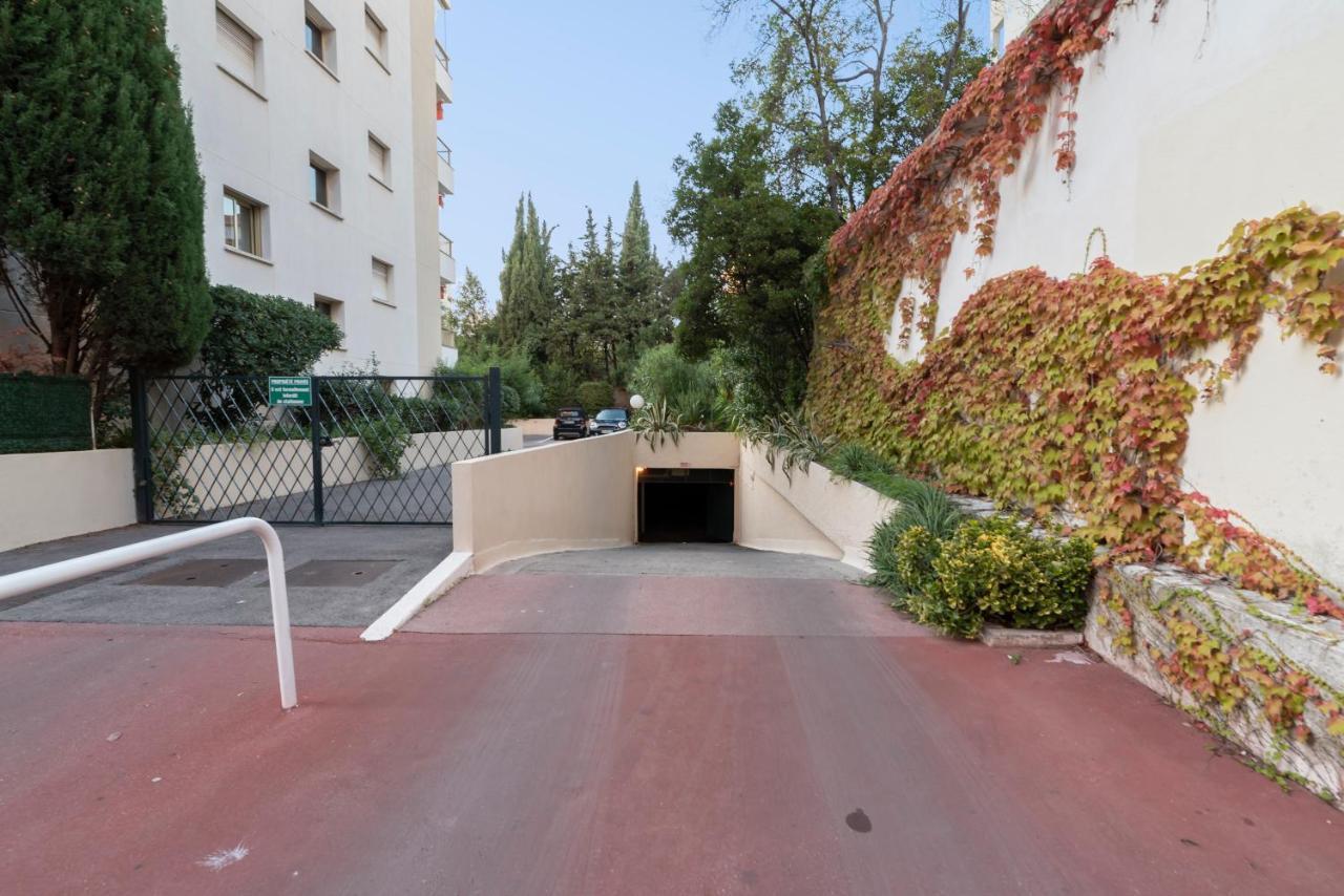 Appartement 2 Pieces Au Calme Proche Martinez Avec Parking Prive Cannes Eksteriør bilde