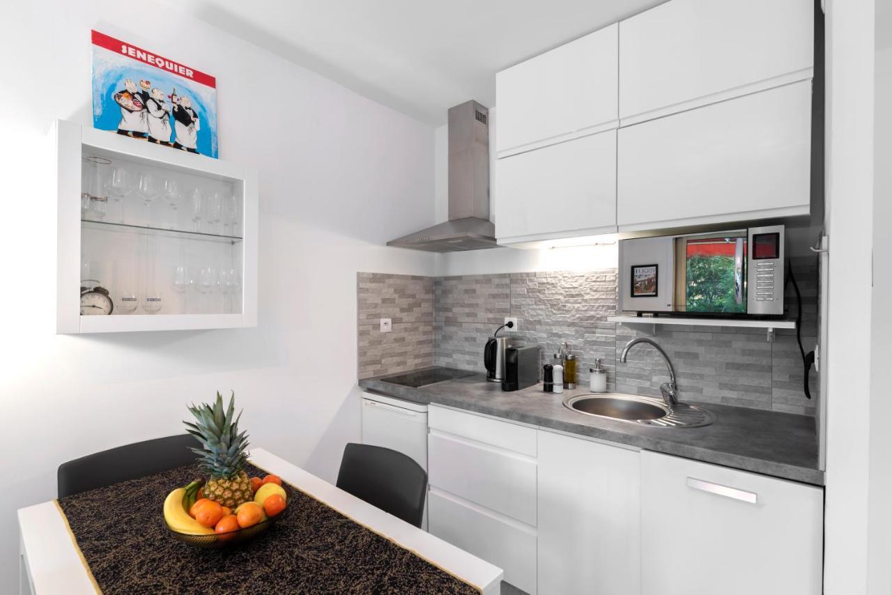 Appartement 2 Pieces Au Calme Proche Martinez Avec Parking Prive Cannes Eksteriør bilde